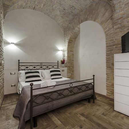 Appartamento White flat Rione Monti Roma Esterno foto